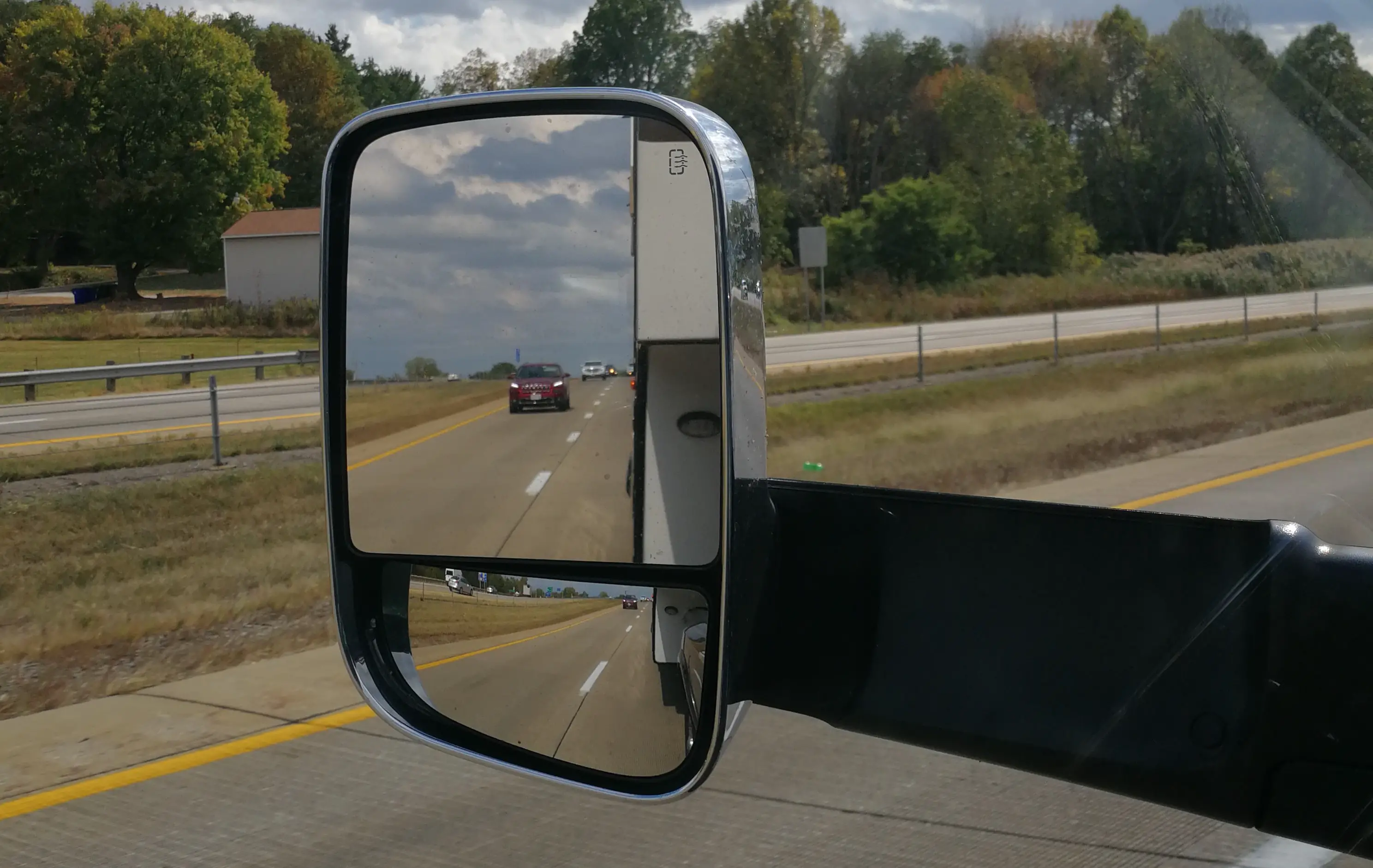 towing mirror adjustment