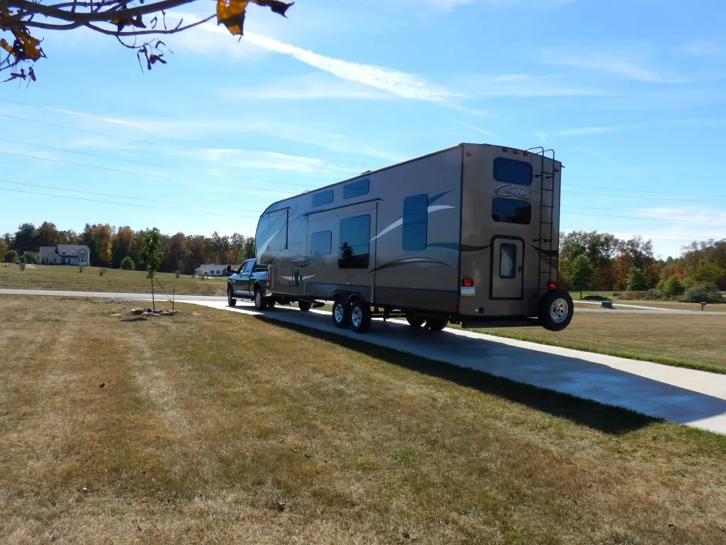 travel trailer backing tips