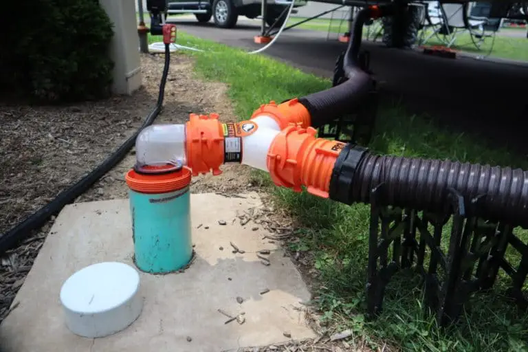 RV Full Hookups with Dual Sewer Hoses - How To
